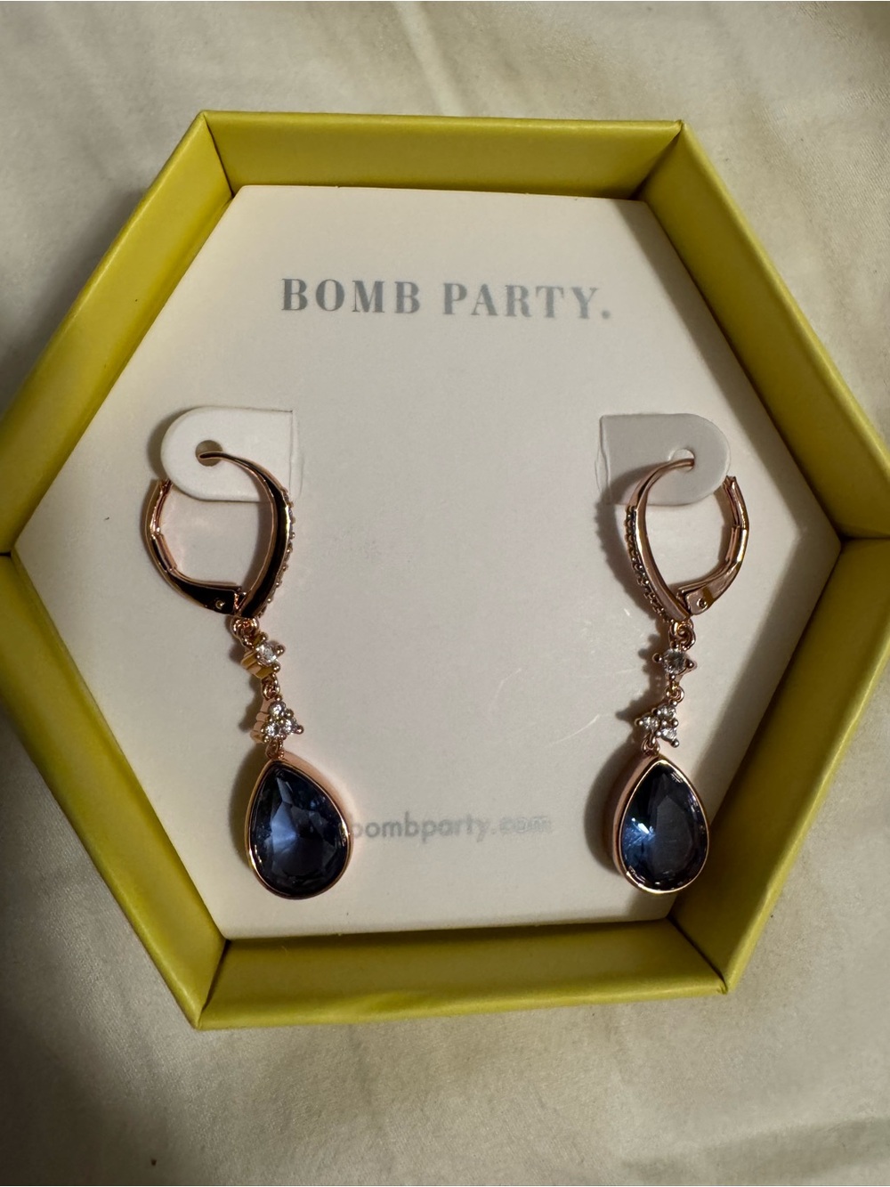 NEW Bomb Party Earrings Bomb Party RBP3511